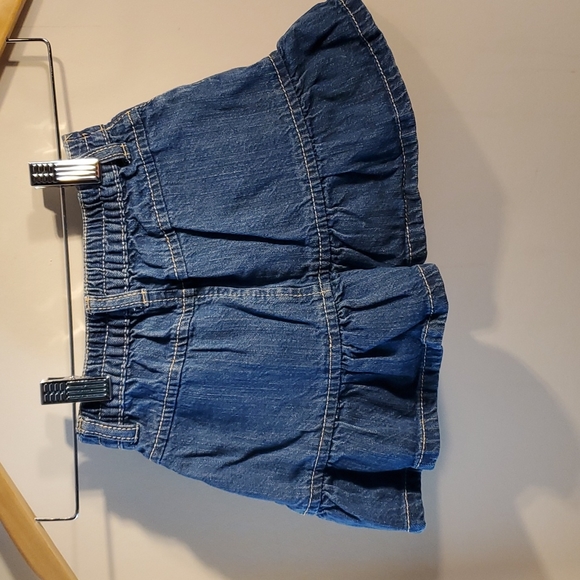 Denim skirt with flower embroidery - Picture 2 of 4